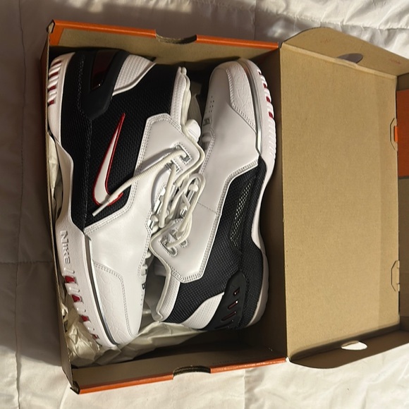 Nike Air Zoom Generation 

LeBron 1